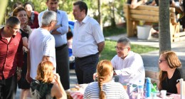 Başkan Türkmen, Üsküdarlılarla 5 çayında buluşmaya devam ediyor