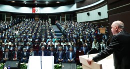 Erdoğan, bazı il başkanlarına “çalışmıyorsunuz” diyerek sitem etti