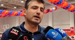 Selçuk Bayraktar: “Biz inanıyoruz ki bu atölyeler sayesinde nice Aziz Sancarlar ve nice dünyaya damgasını vuracak teknolojist kardeşlerimiz yetişecek”