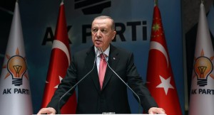 Erdoğan’dan MKYK Üyelerine: “Sahaya inin, çok çalışın ve partimize katkı sunacak iyi insanlar bulun”