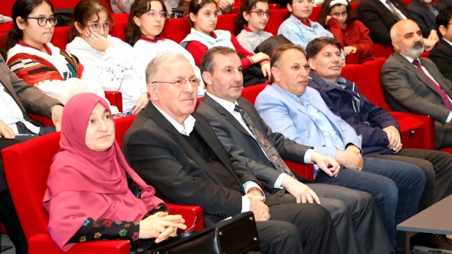 Sultanbeyli’de Saliha Erdim’in katılımıyla Siyer-i Nebi programı gerçekleşti