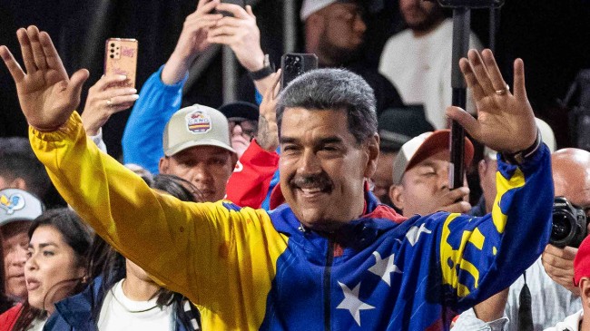 Venezuela Yüksek Adalet Mahkemesi, Maduro’nun seçimi kazandığını onayladı